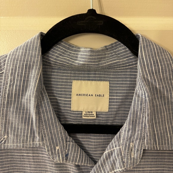 American Eagle Light Blue Striped Short Sleeve Button Down Shirt - Picture 3 of 3